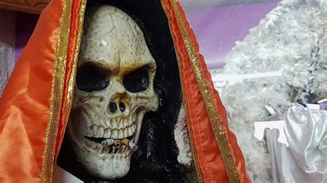 Santa Muerte The Rise Of Mexico’s Death Saint Bbc News