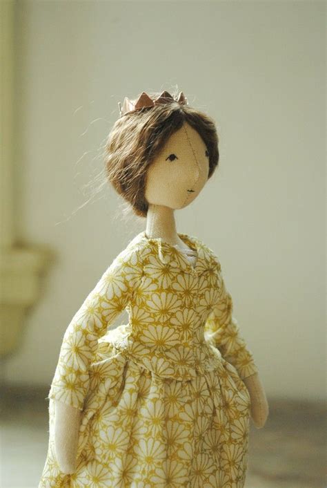 crafty cloth doll  cloth art doll  willowynn art dolls