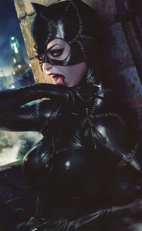 pin by viktor aquino on catwoman catwoman comic catwoman catwoman