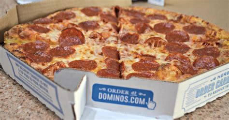 dominos pizza adopts autonomous delivery vehicles