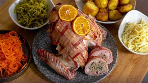 Stunning Roasted Turkey Recipe Turkey Dinner Recipe Youtube