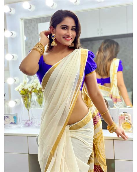 Popular Tamil Tv Star Shivani Narayanan Stunning Photo