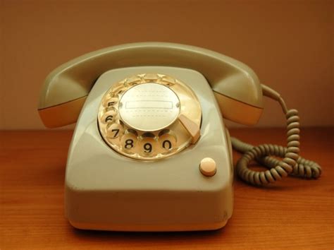 telefon stacjonarny chca  tylko starsi wp tech