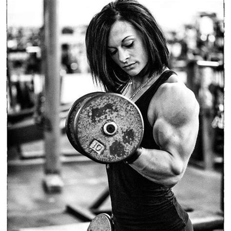 pin by chuck on women with muscle muscle girls bodybuilding