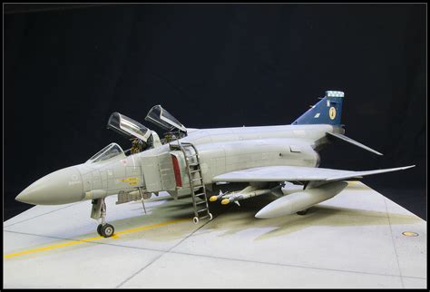 The Hamfisted Modeller 1 48 Hasegawa F 4 Fgr 2 Phantom No 19 Sqn