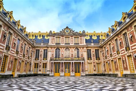 visit  palace  versailles   day trip  paris