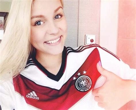 Pics Of German Girls Germangirls — 6 Answers 89 Likes Askfm