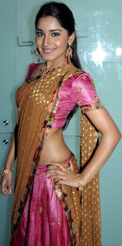 actress uttara hot navel and sexy back show pink golden saree south gallari