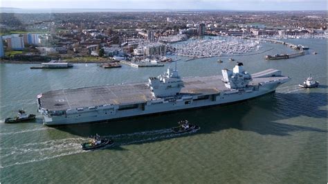 bn uk aircraft carrier breaks   rt world news