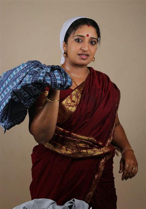 indian aunties and girls malayalam actress sona nair