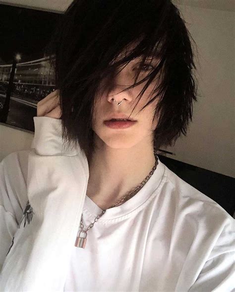 40 Best Emo Hairstyles For Guys To Fit Your Edgy Personality Emo