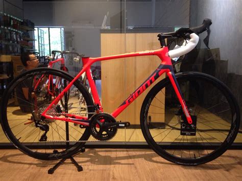 giant tcr advanced  disc  landed  malaysia dr koh