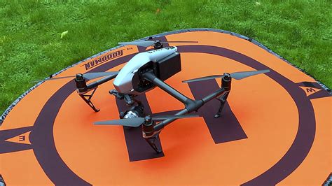 drone pilot      landing pad   drone photofocus