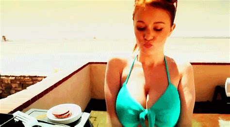 sexy bouncing boobs find and share on giphy