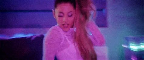 Music Video Ariana Grande Hunt  Find And Share On Giphy