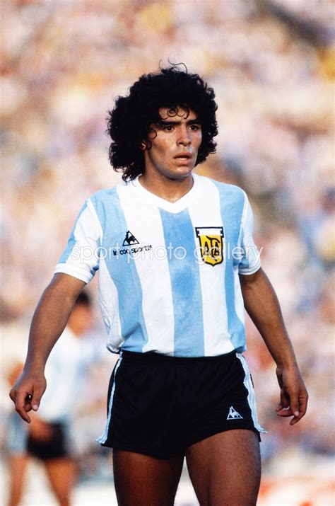 Diego Maradona Argentina 1981 Images Football Posters