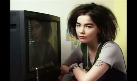Cuando Björk Le Enseñó Al Mundo Cómo Funciona La Televisión Y Confesó