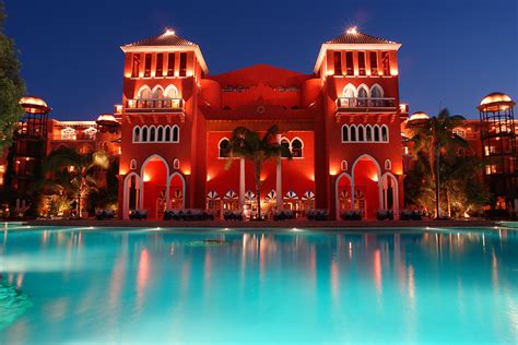 grand resort hotel hurghada bei nacht foto bild architektur
