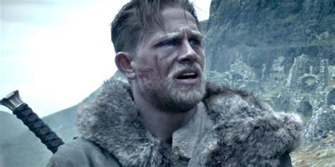 Charlie Hunnam Shines In New King Arthur Legend Of The