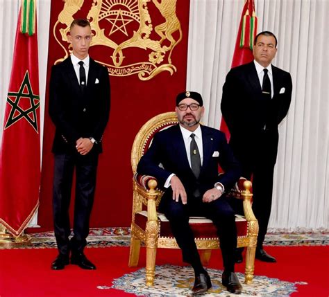 ans de regne pour le roi du maroc noblesse royautes