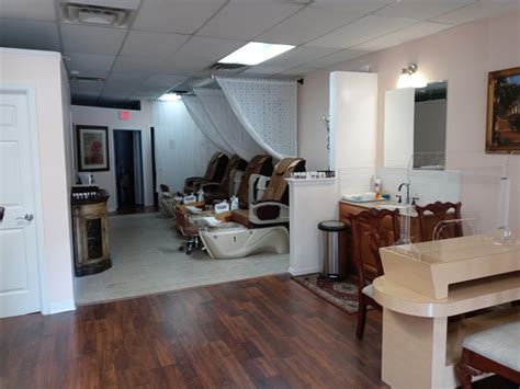paradise nail spa updated      west butler ave