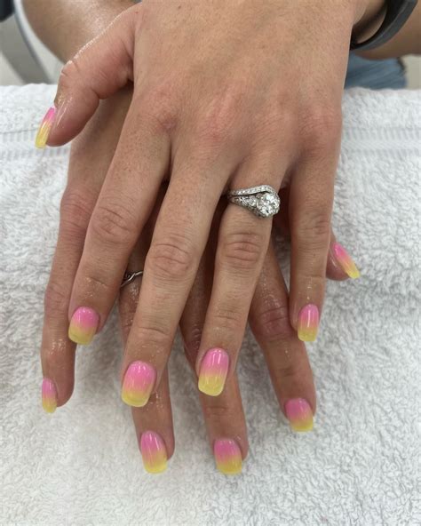 sunshine nails  spa