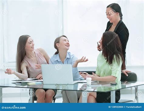 senior manager  staff  discuss  ideas   office stock photo image  folder note