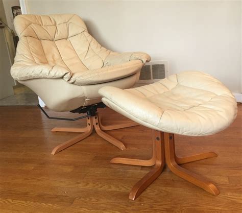 danish modern leather swivel lounge chair  ottoman  hw klein
