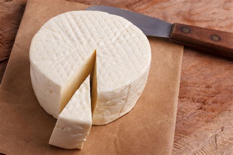 aprenda como escolher  conservar queijos ciclovivo