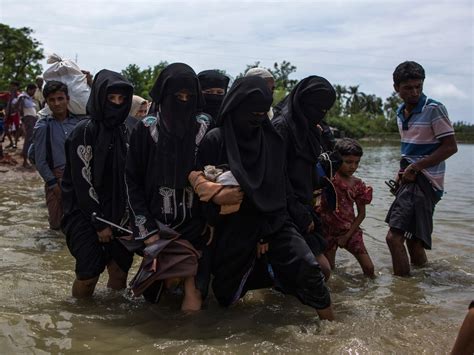 Rohingya Muslims Fleeing Burma Being Deliberately