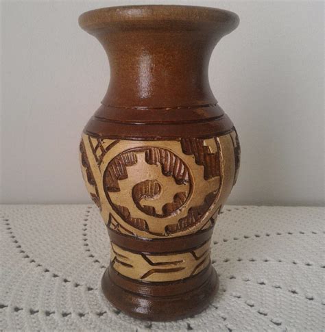 Vaso De Cerâmica Para Decoração Marajoara Vaso Floreira R 38 00 Em