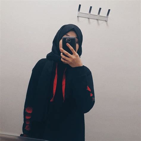 pin oleh rana ansaria di umaima di 2019 hijab wanita dan tumblr