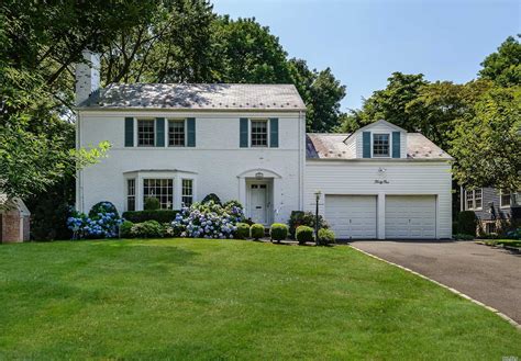 fabulous side hall colonial  picturesque munsey park great street convenient   side