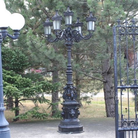 cast iron ornate lamp post irongate garden elements
