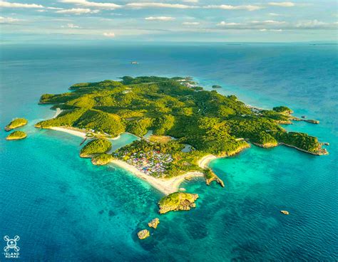carnaza island daanbantayan cebu aerial view