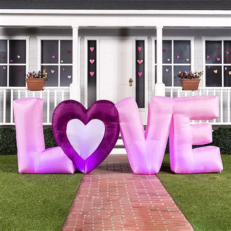 love sign yardables usa