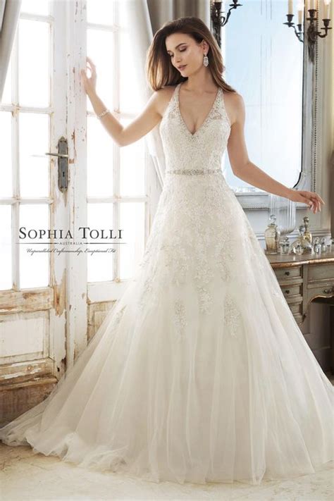 Y11878 Wedding Dress From Sophia Tolli Uk