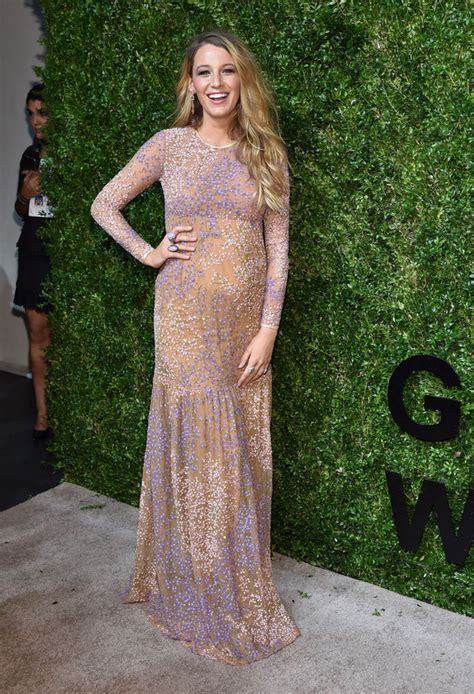 Blake Lively Pregnancy Outfits And Maternity Style Glamour
