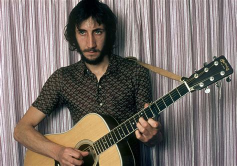 pete townshend   tommy guitar biography britannica