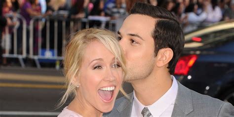 skylar astin and anna camp married pitch perfect wedding