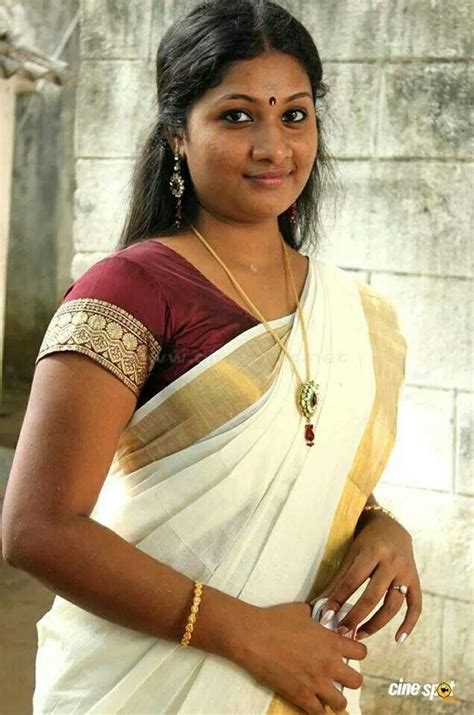 tamil ponnu saree girl indian girls