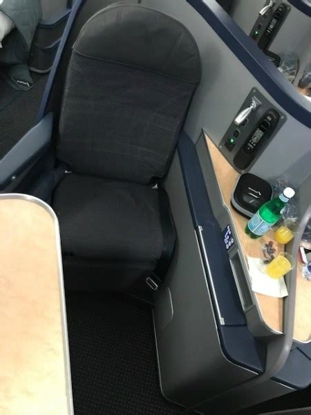 american airlines business class a330 charlotte