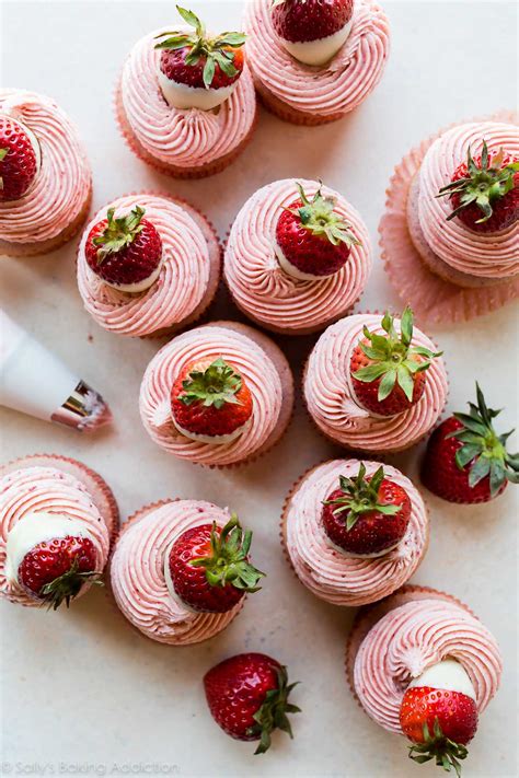 White Chocolate Strawberry Cupcakes Sallys Baking Addiction