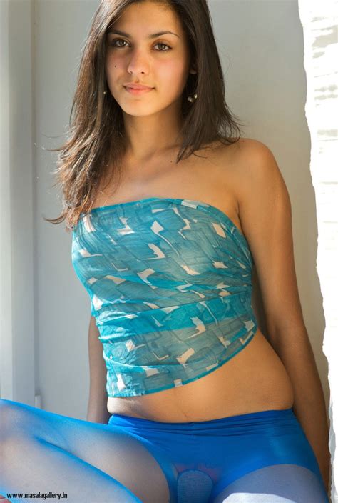 Desi Girl Hot New Pics