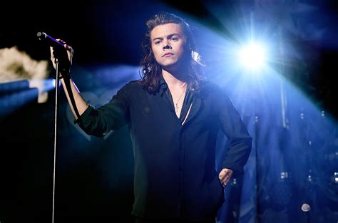 harry styles live on tour in nashville at bridgestone arena