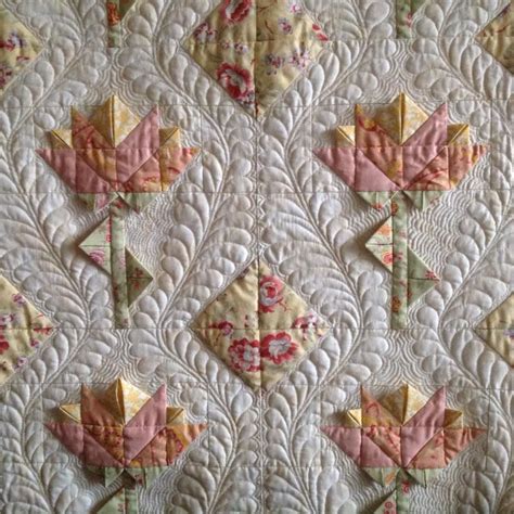pretty petal  feathers pattern     quilt