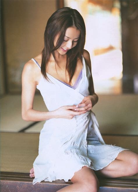 shamed model and actress karina attempts comeback after leaked hawaii sex photo scandal tokyo