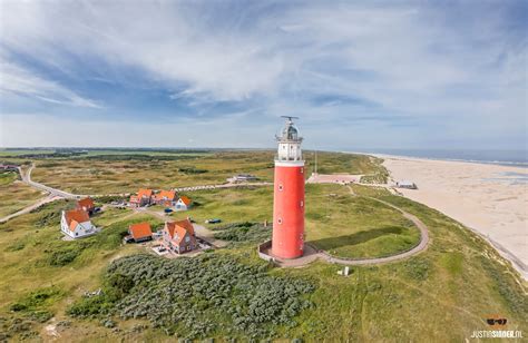vuurtoren van texel texel lighthouse texel drone justinsinner vuurtoren lighthouse