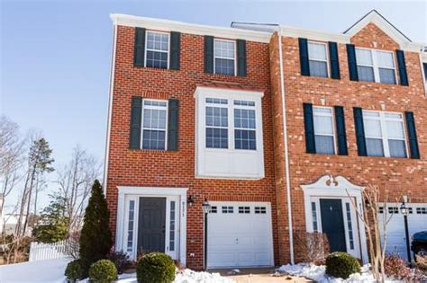 story townhome  brick front   sale  mechanicsville virginia classified