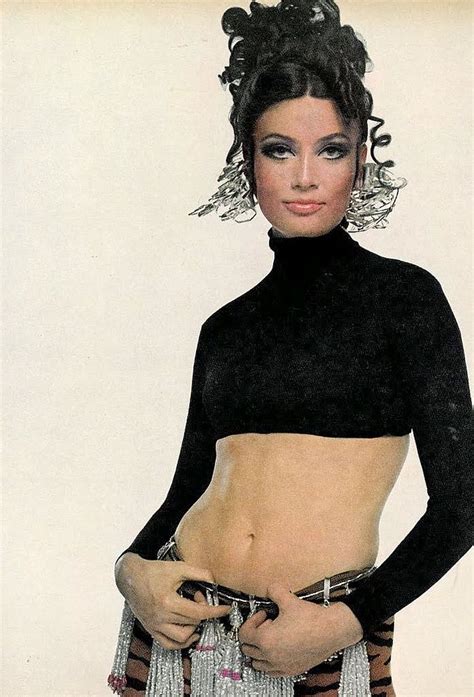 Vogue 1968 In 2021 Sixties Fashion 1960s Fashion Fashion